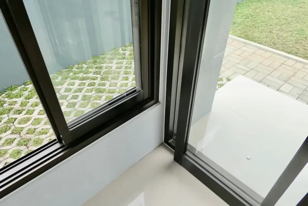 vendor aluminium surabaya