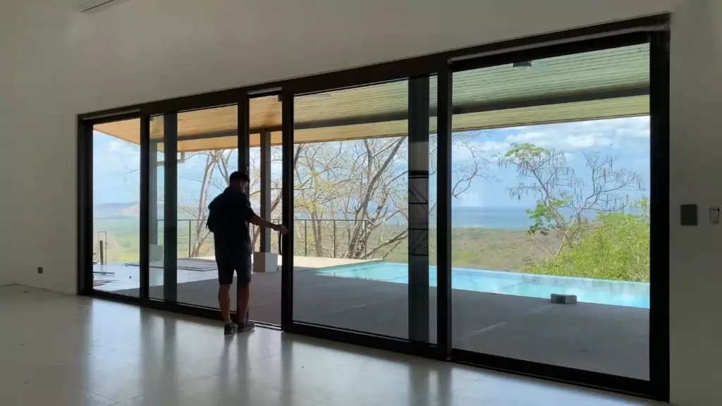 jendela aluminium modern